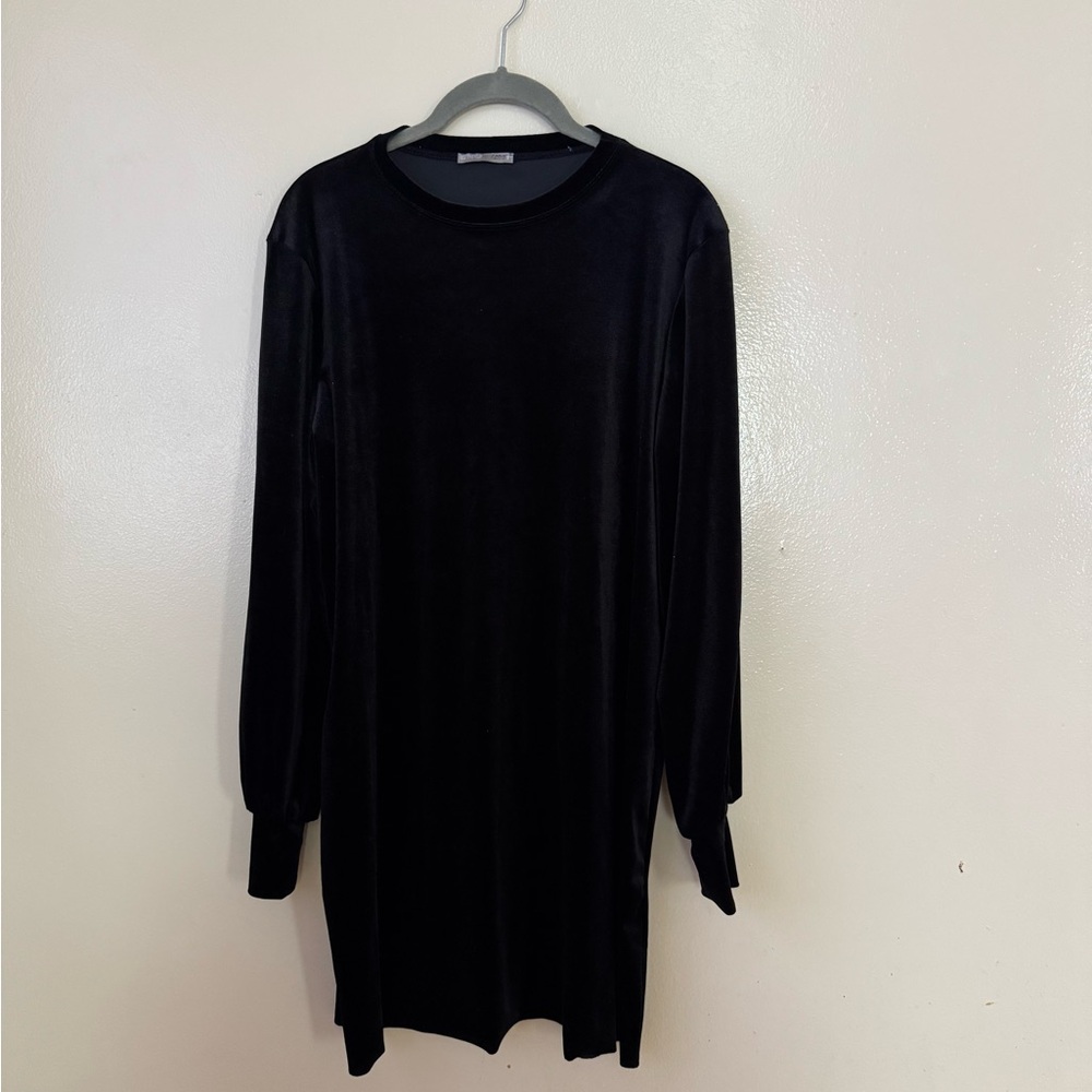 Zara Elegant Black Velvet Dress